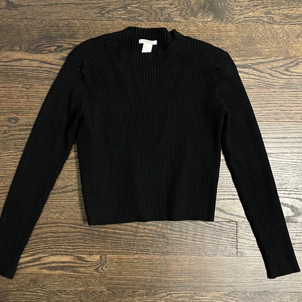 HM Mock neck sweater in Small